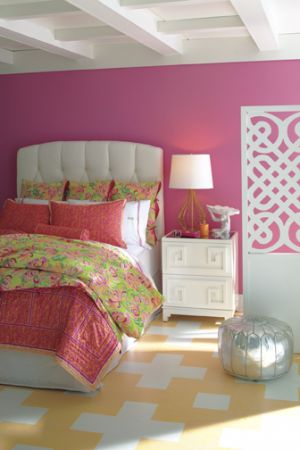 Lilly Pulitzer bedroom print.jpg